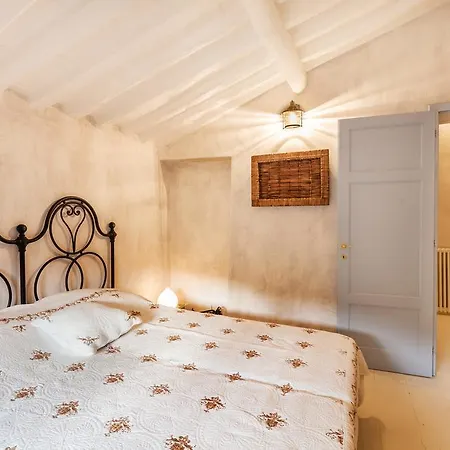 Smart Stone Tuscany Landhaus Lucca