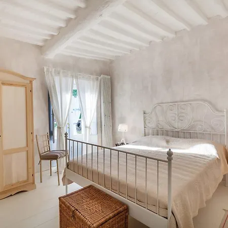 Smart Stone Tuscany