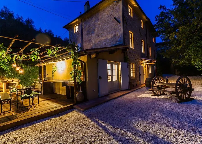 Smart Stone Tuscany Kır Evi