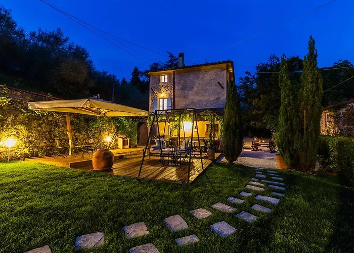 Smart Stone Tuscany Kır Evi Lucca