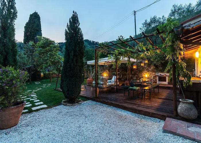 Smart Stone Tuscany Kır Evi *